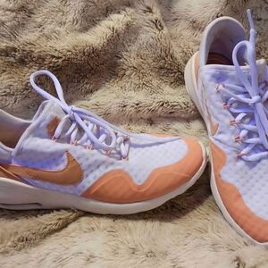 Nike Air Max Shoes Sasha Running Shoes. White and Pink